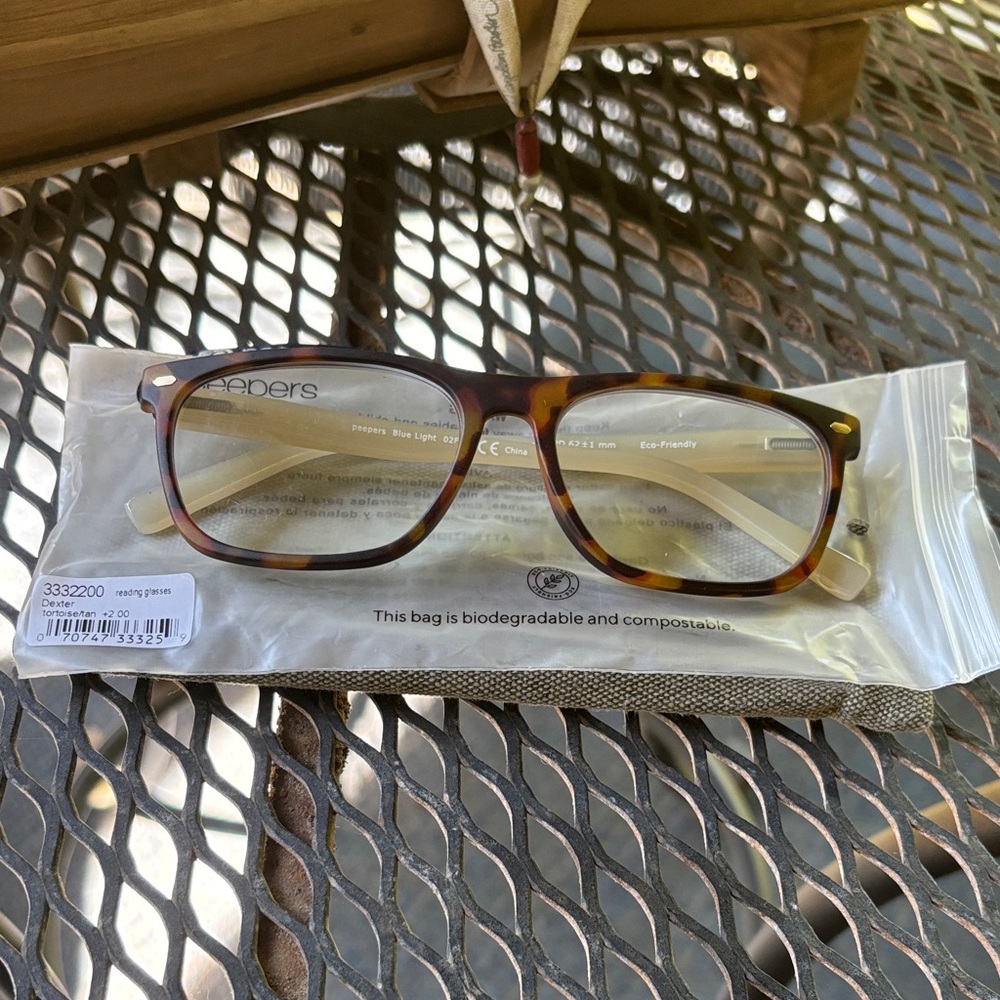 Peepers Dexter Tan Reading Glasses +2